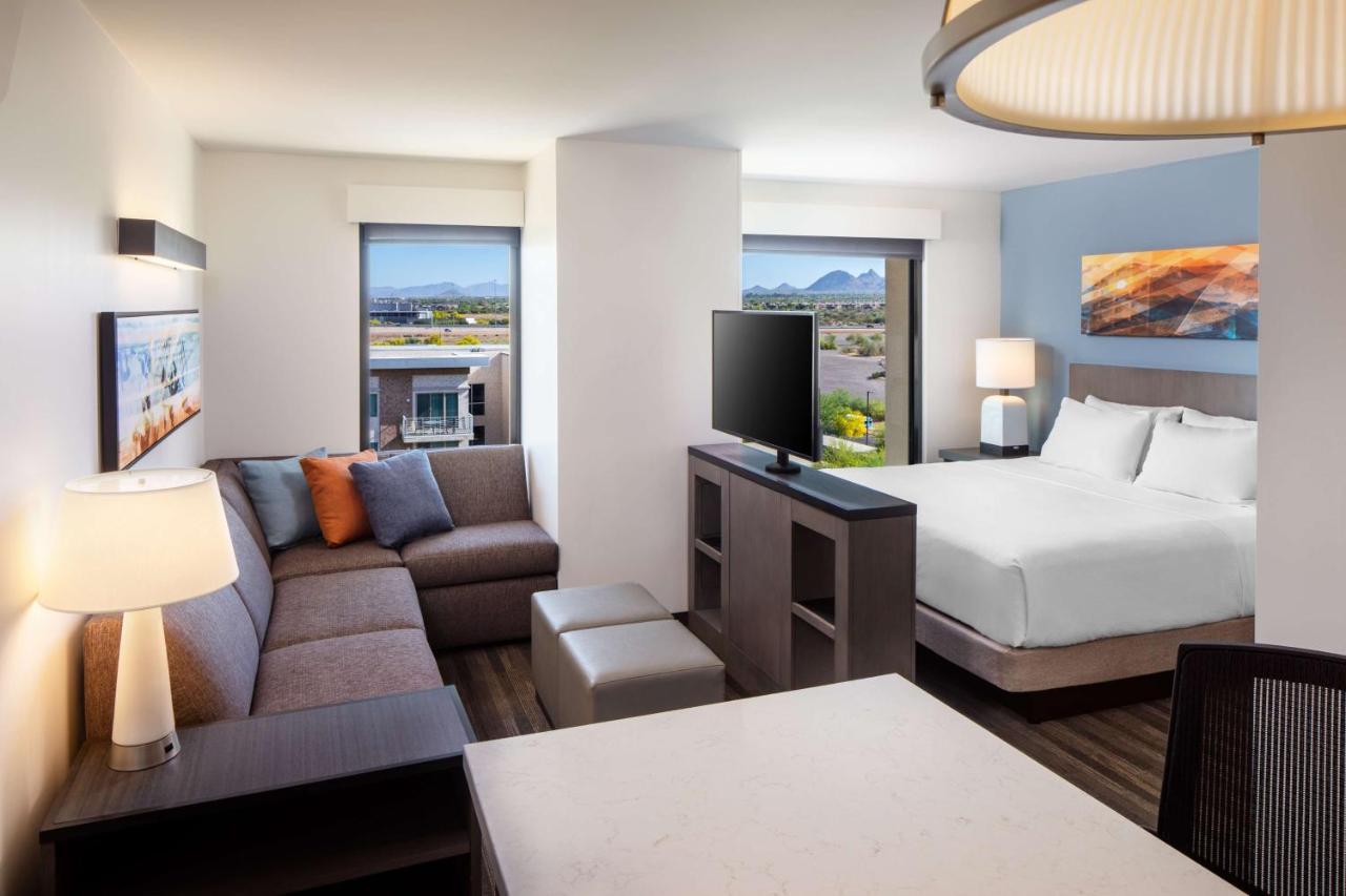 Hyatt House North Hotel 3*